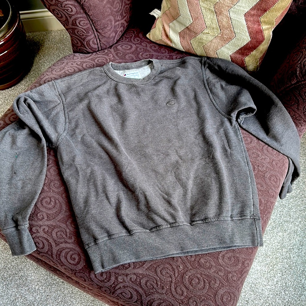 Champion pull over